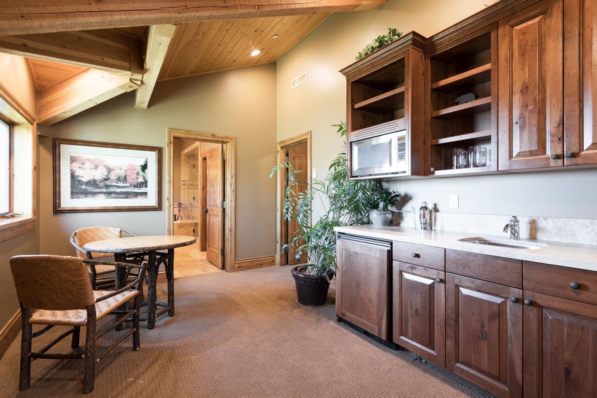 Mountain Glade - Image 18