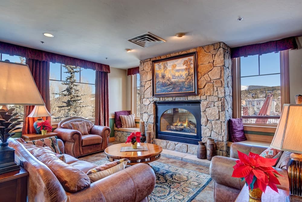 Park Avenue Lofts - Image 1