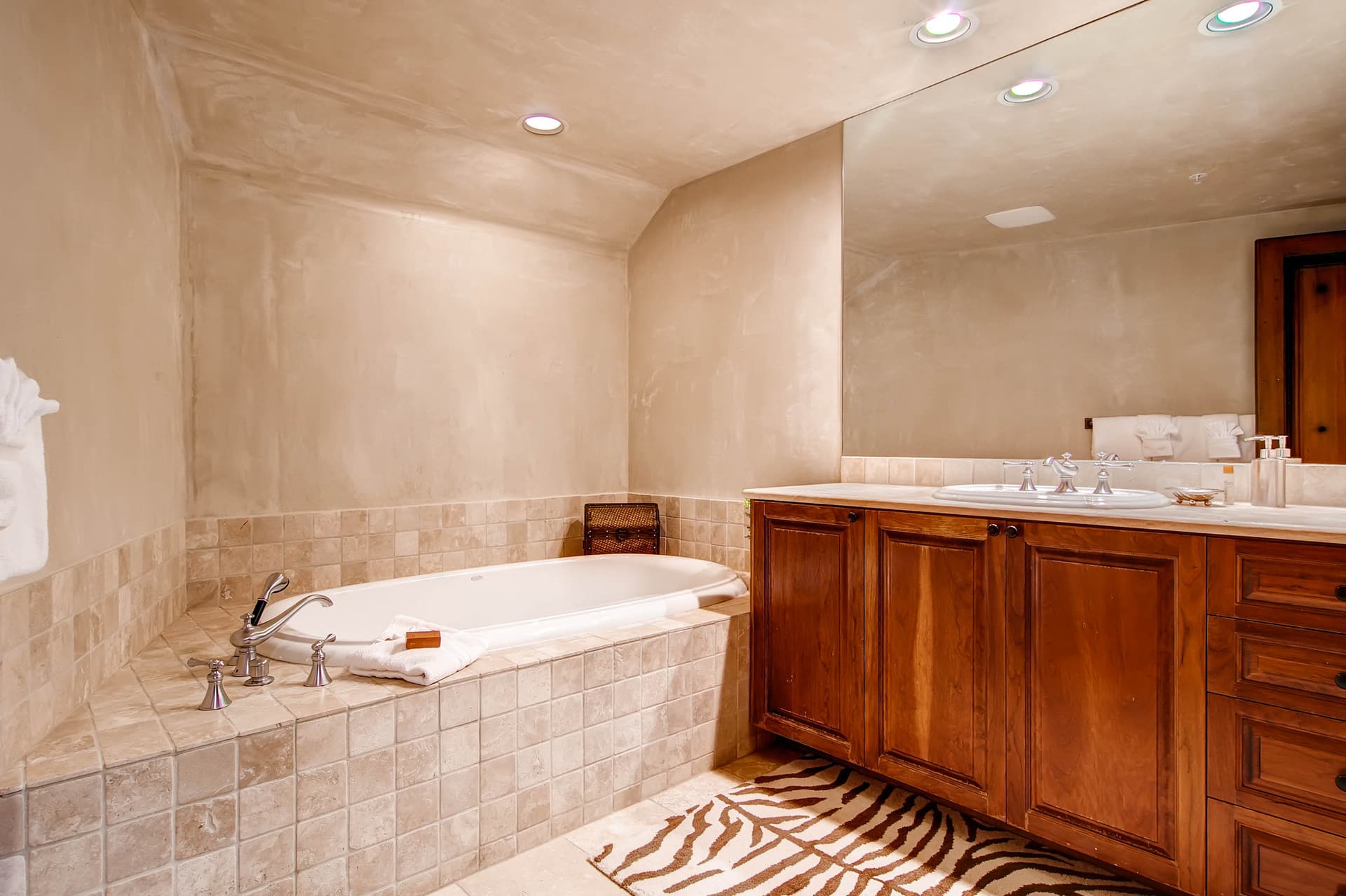 Trailside at Pine Meadows - Image 30