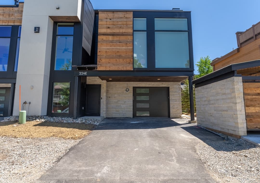 Frisco Aly - Image 57