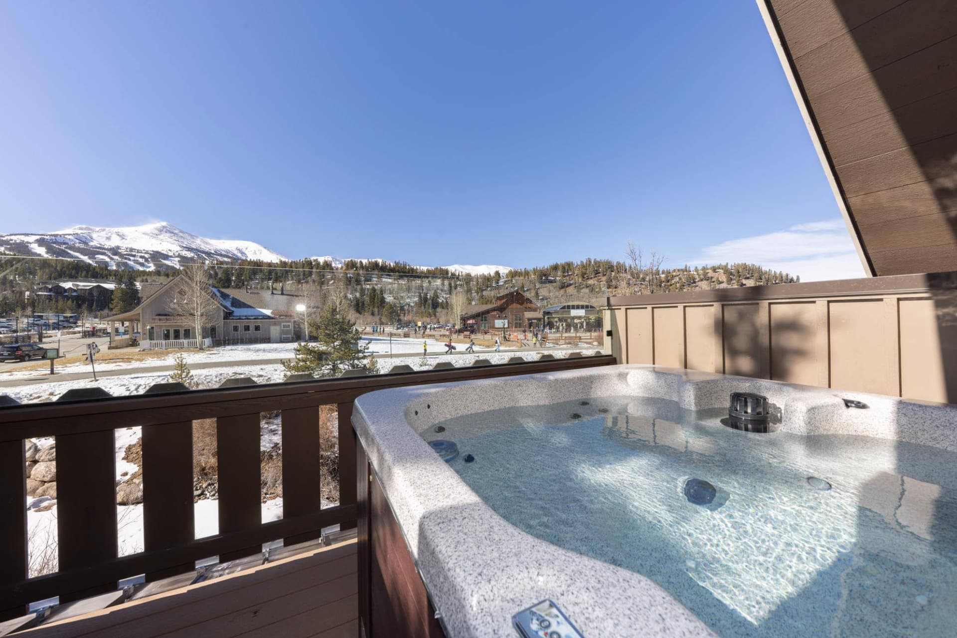 River House Chalet - Image 2