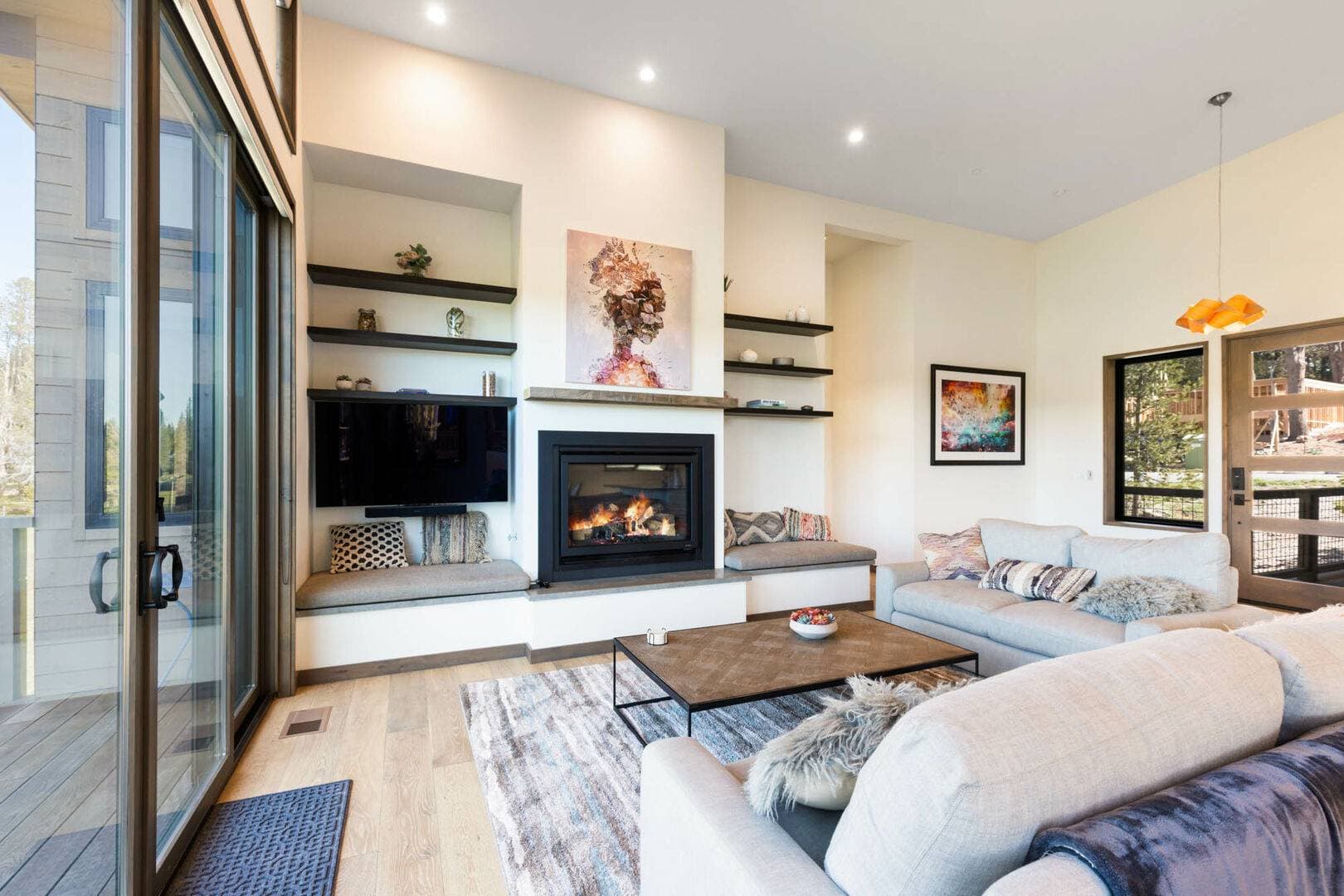 Meadowlark in Tahoe Donner - Image 5