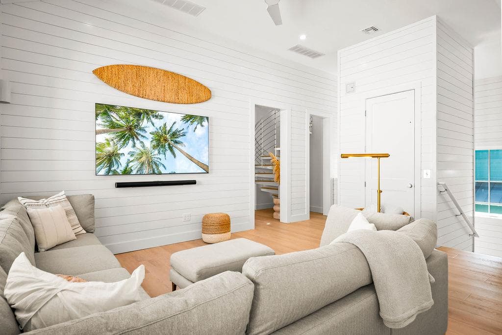 Marky P and the Funky Beach - Image 2