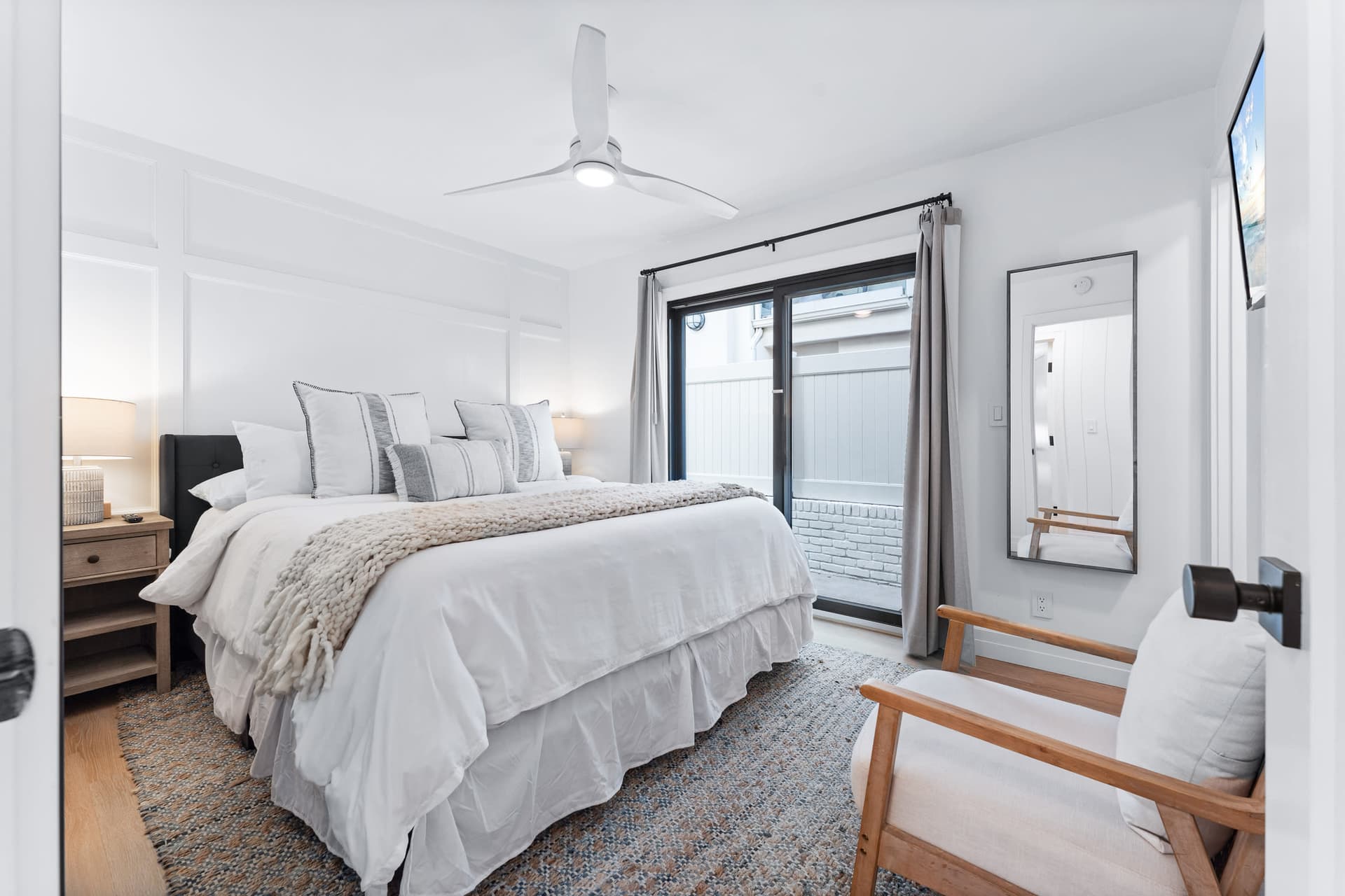 Luxury Ground Oceanfront - Image 35