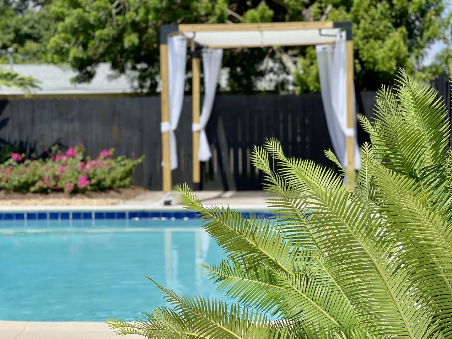 Ceasar's Place - Image 33