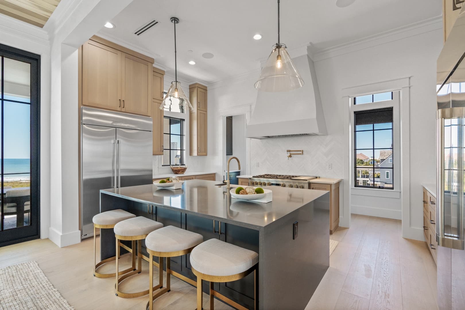 Grand Pearl - Image 94