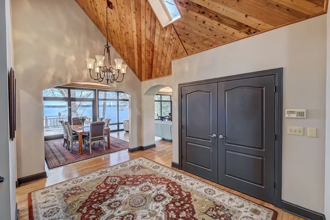 Landover Lodge - Image 10