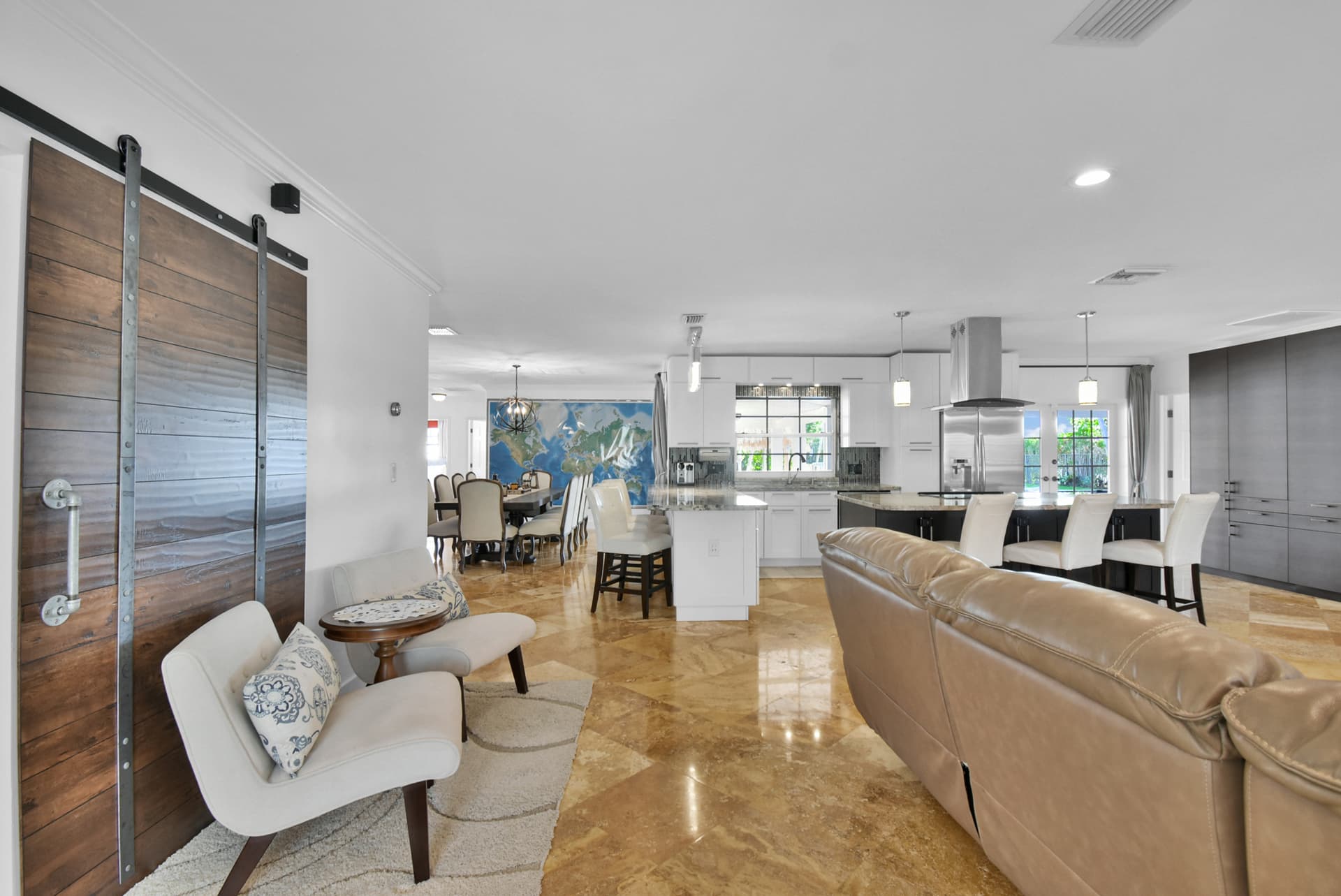 Diane House - Image 6