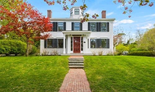 Hiawatha Manor - Image 8