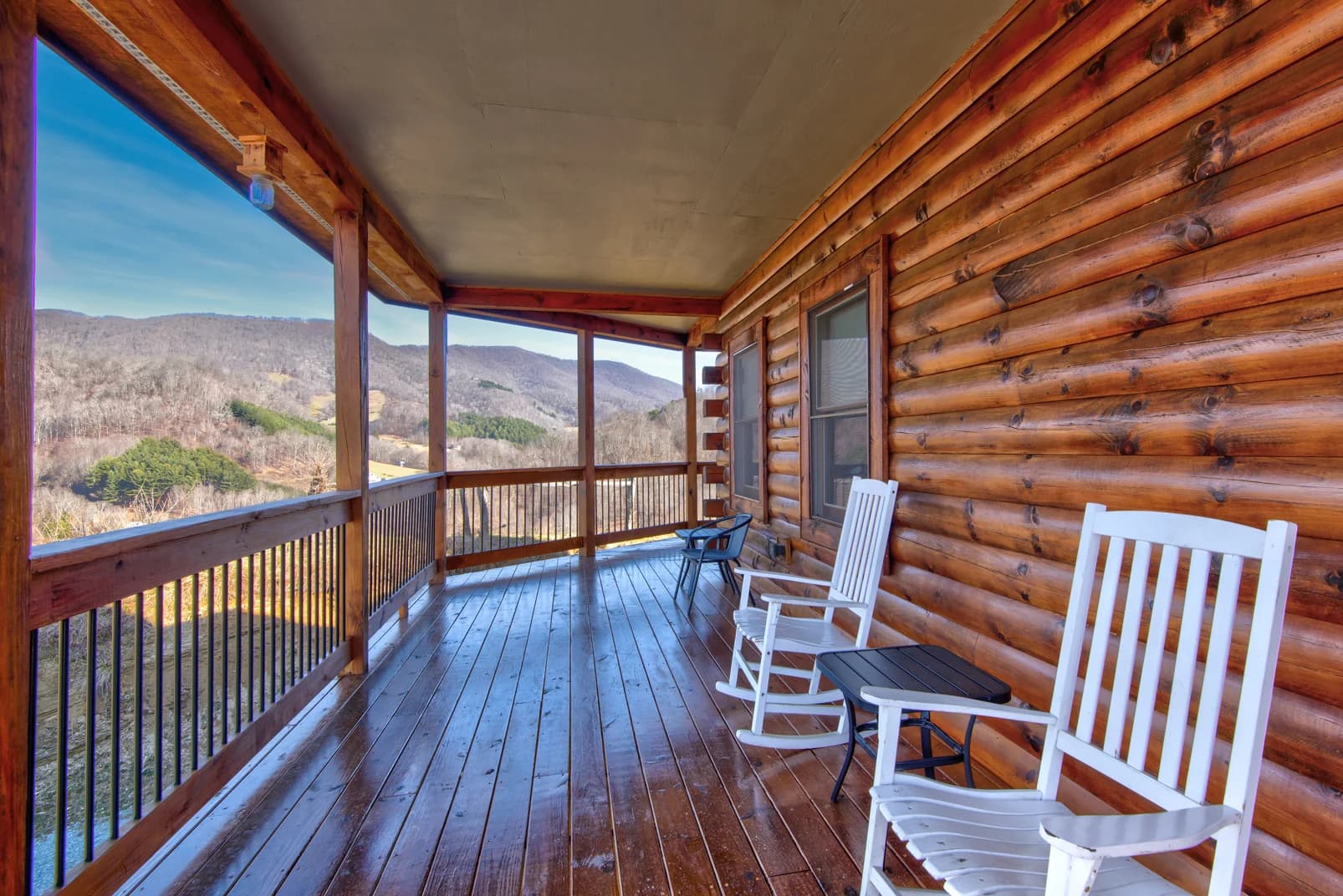 Mountain Range Retreat - Image 34