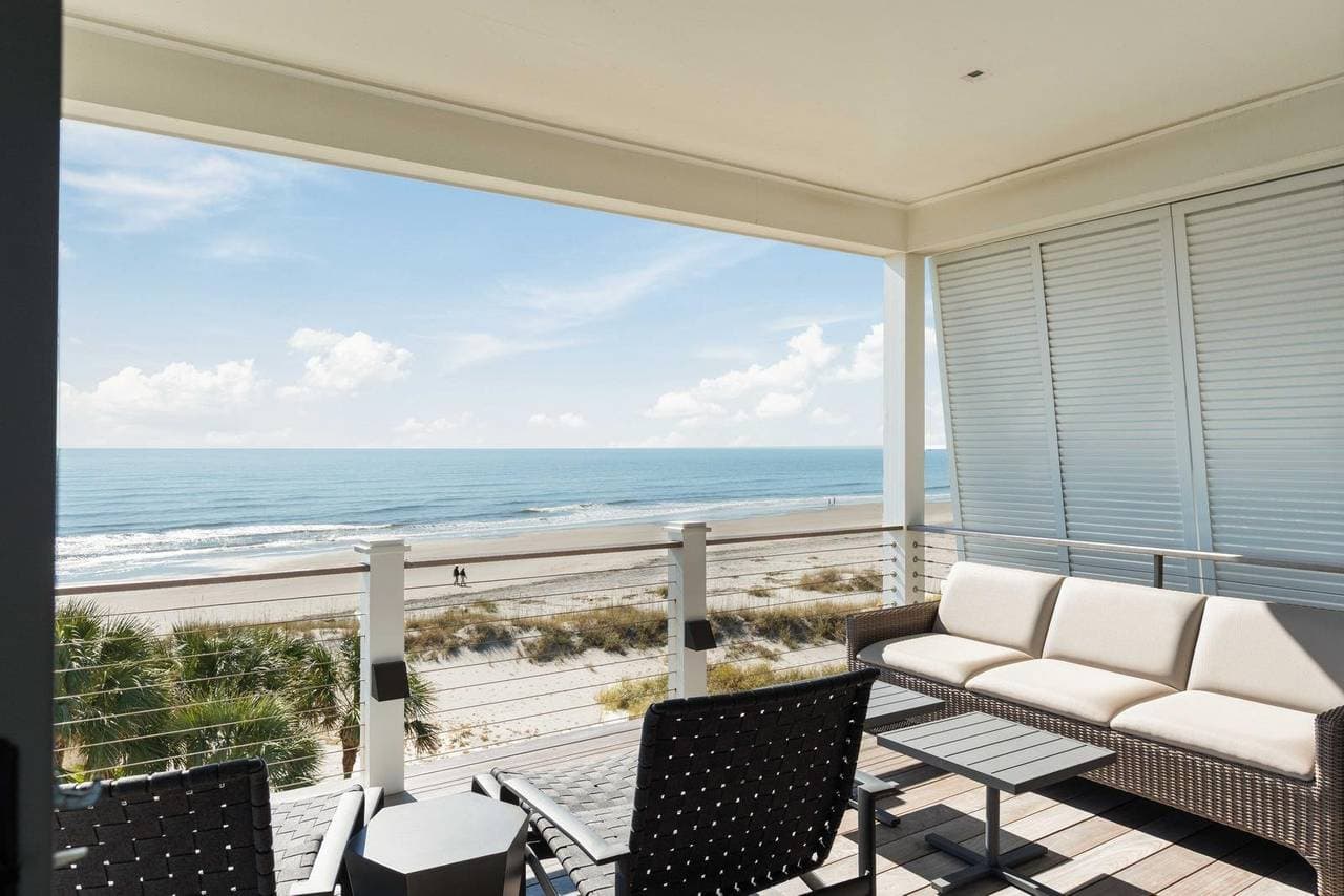 Grand Pavilion by the Sea - Image 2