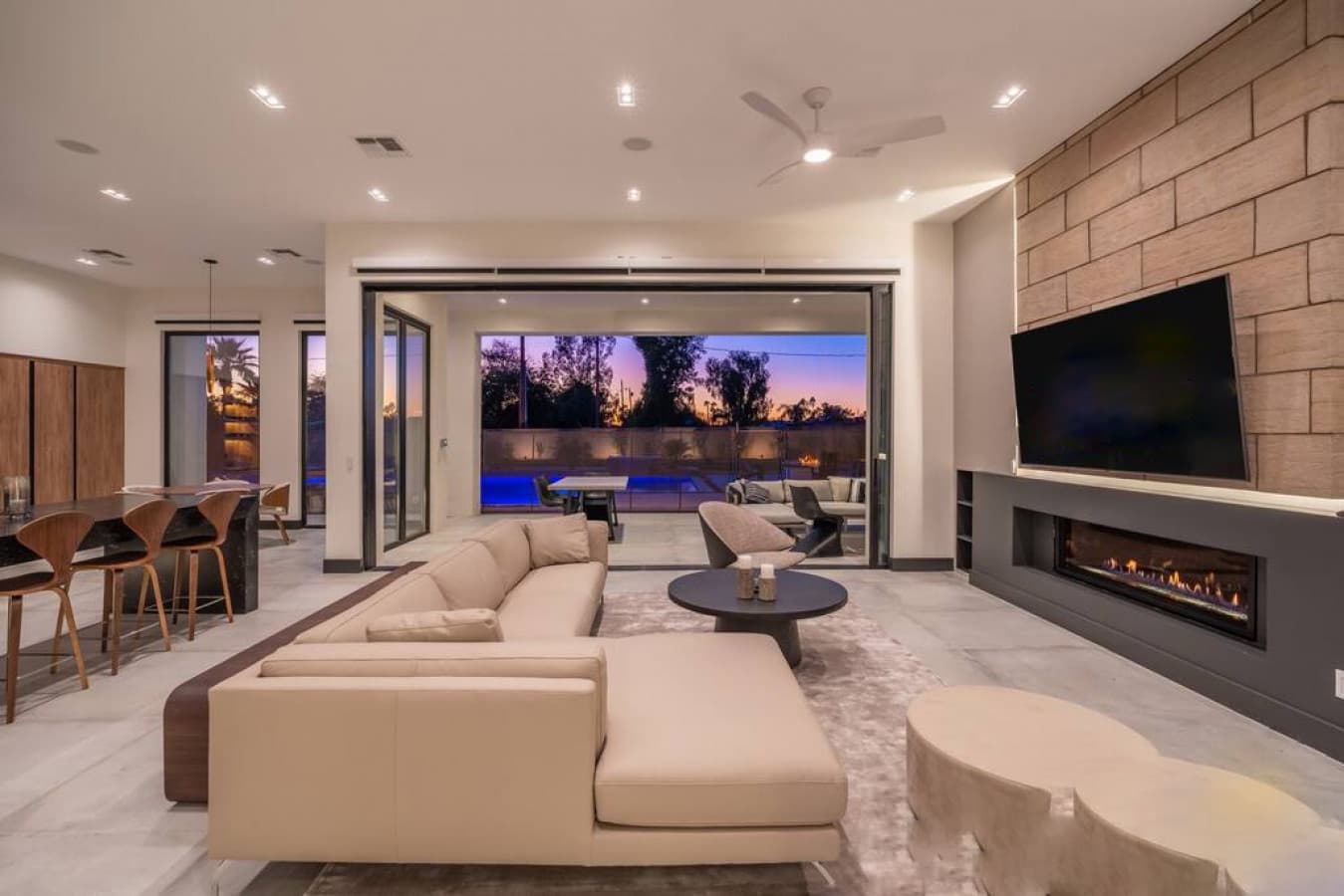 Scottsdale Desert Paradise - Image 6