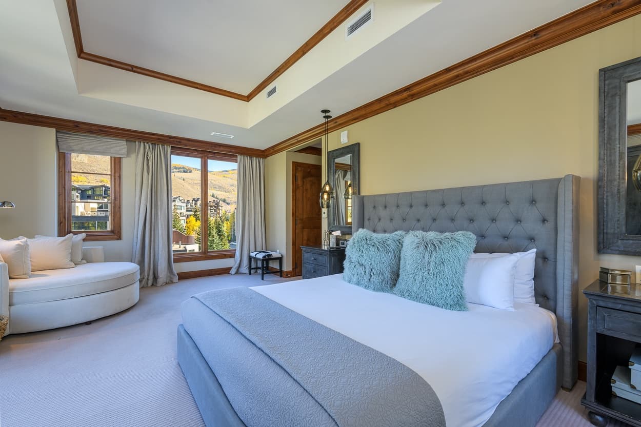 Cascade at The Ritz-Carlton - Image 5