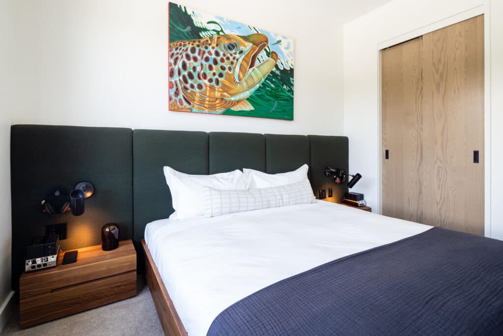 Rising Bull Home - Image 12