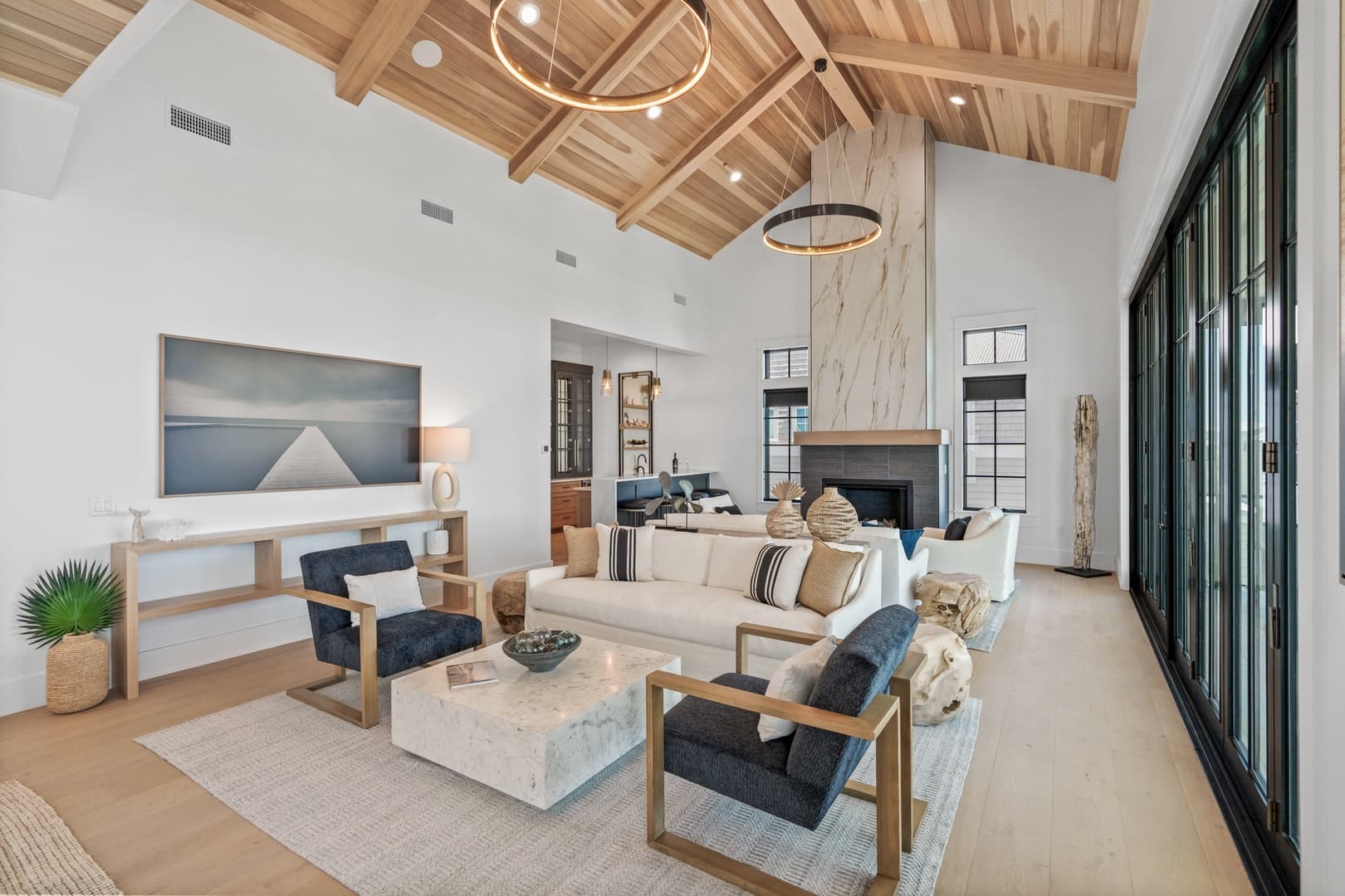 Grand Pearl - Image 117