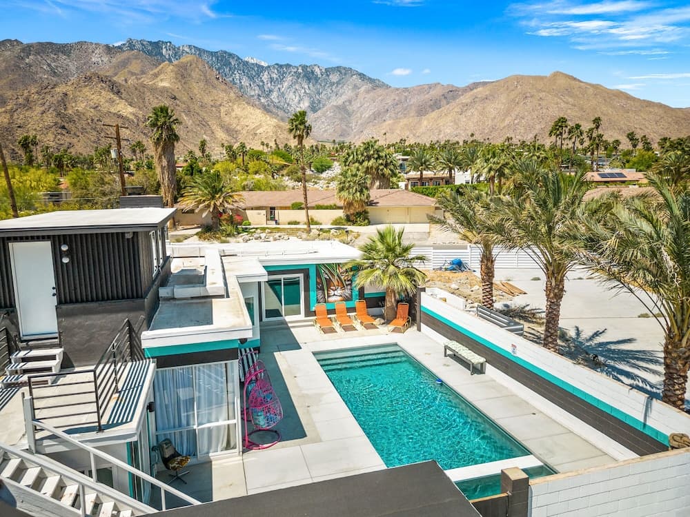 Escape Island - Image 1