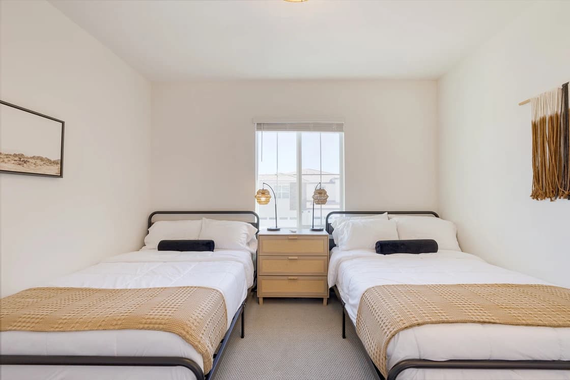 Lago Luxe - Image 23