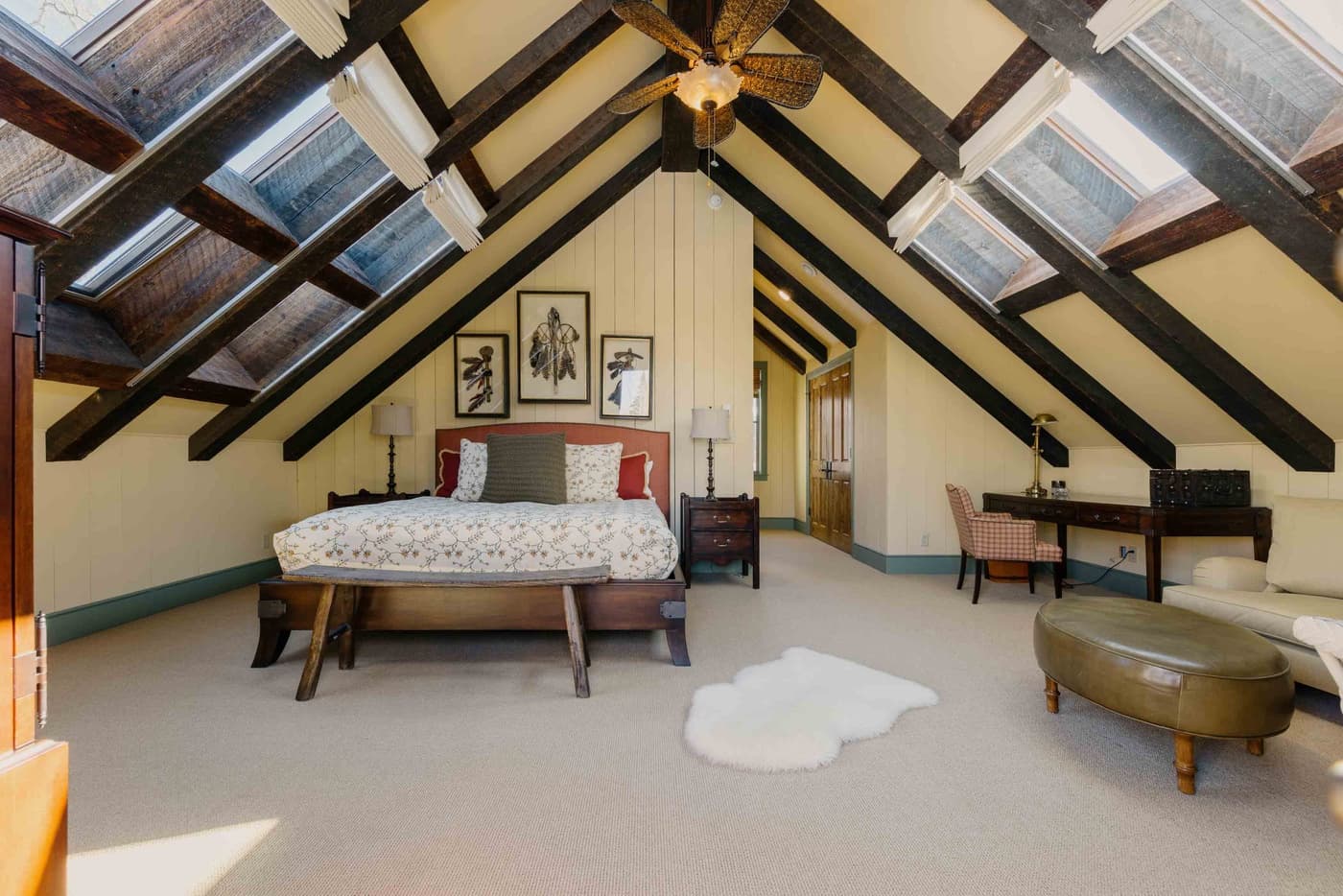 Elk Lake Lodge - Image 19