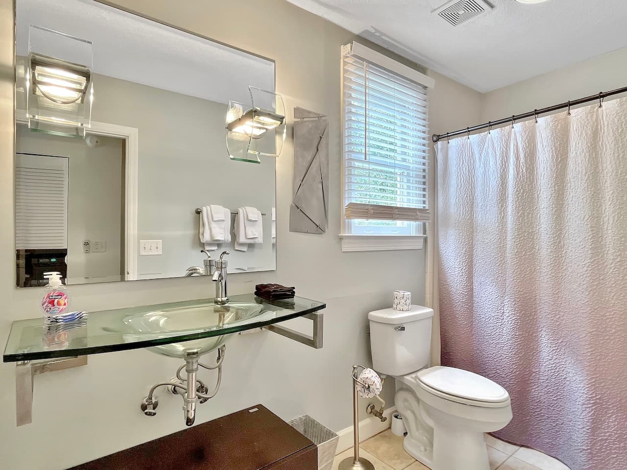 Seas Serenity - Image 18