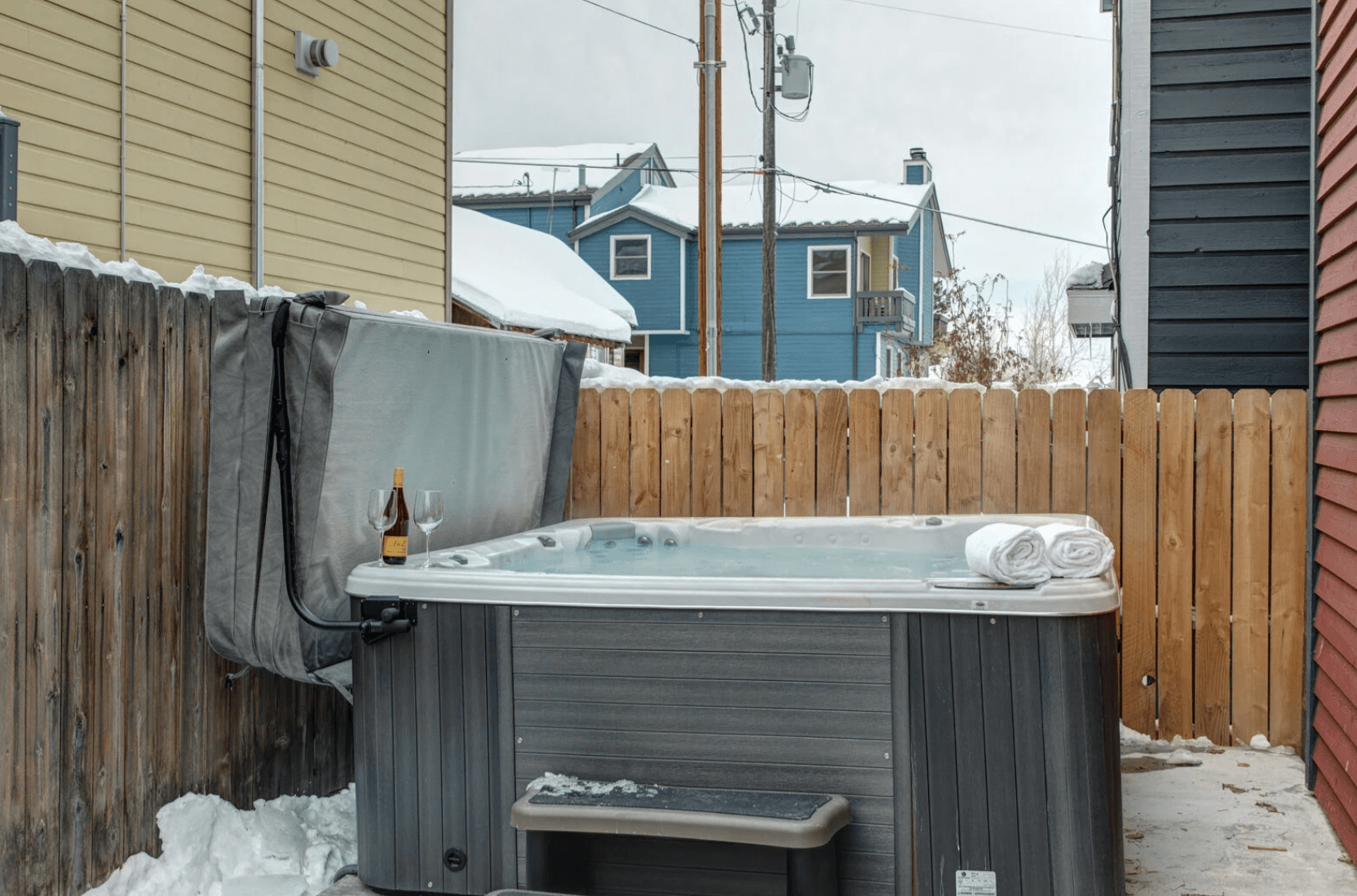 Pick 'N Shovel - Image 2