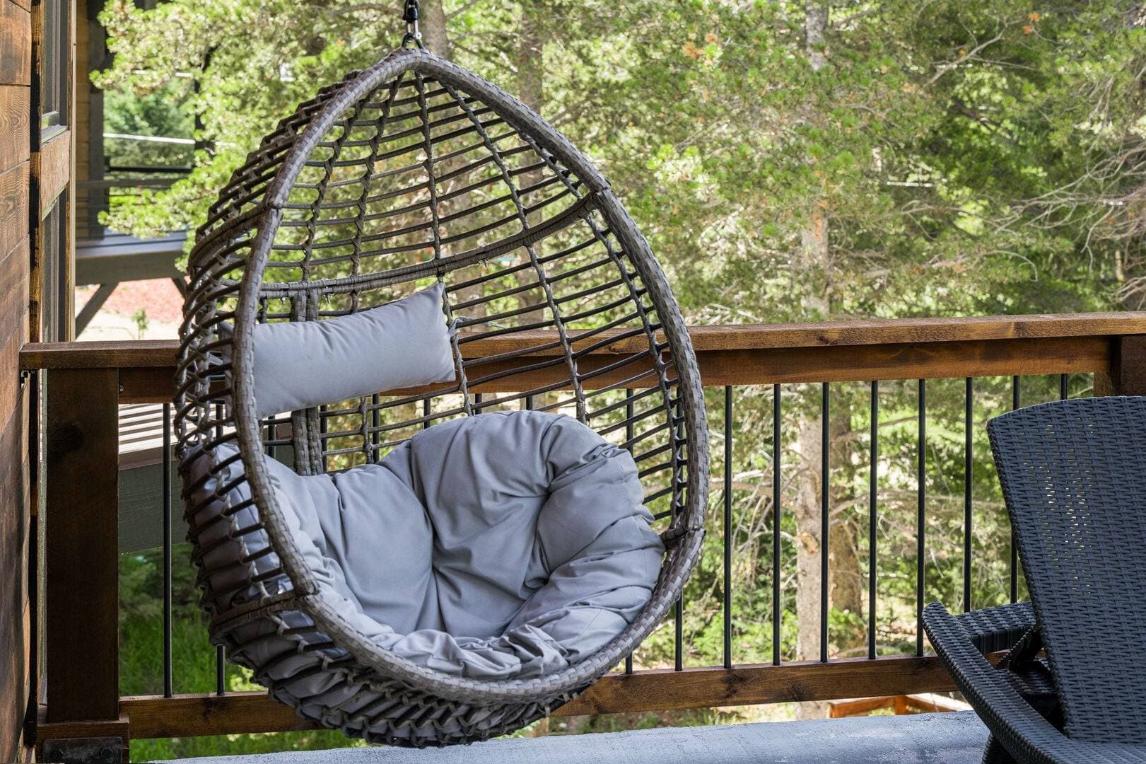 Mountain Manor - Image 73