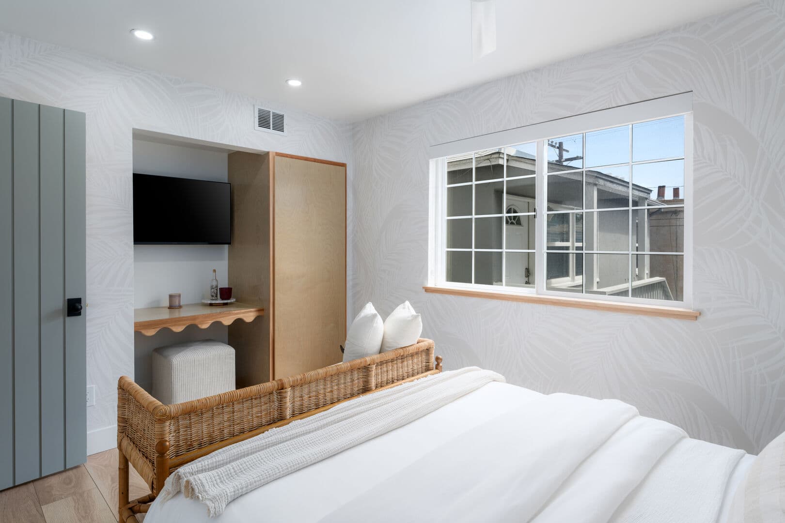 Island Paradise - Image 23