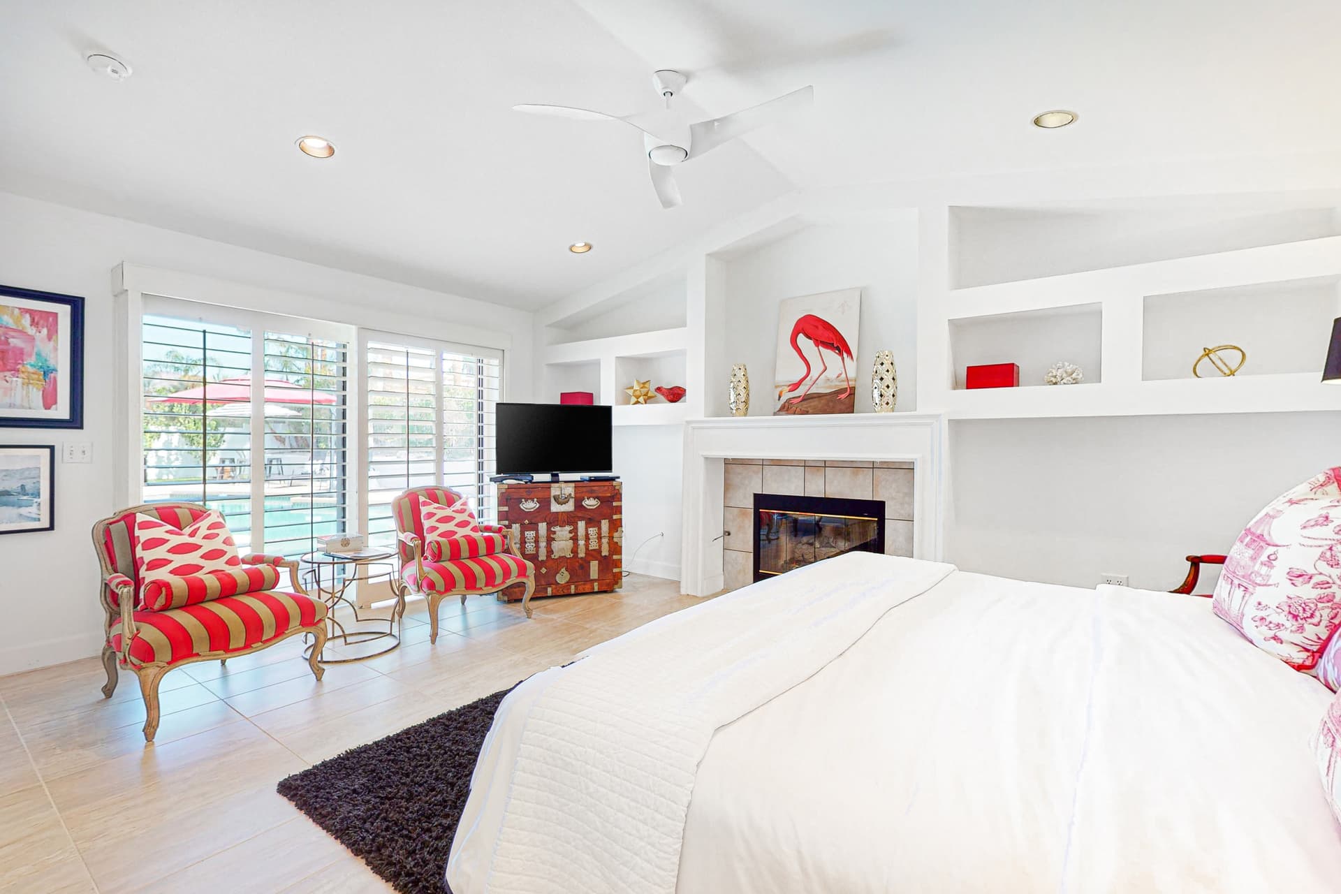 El Paseo Modern House - Image 11