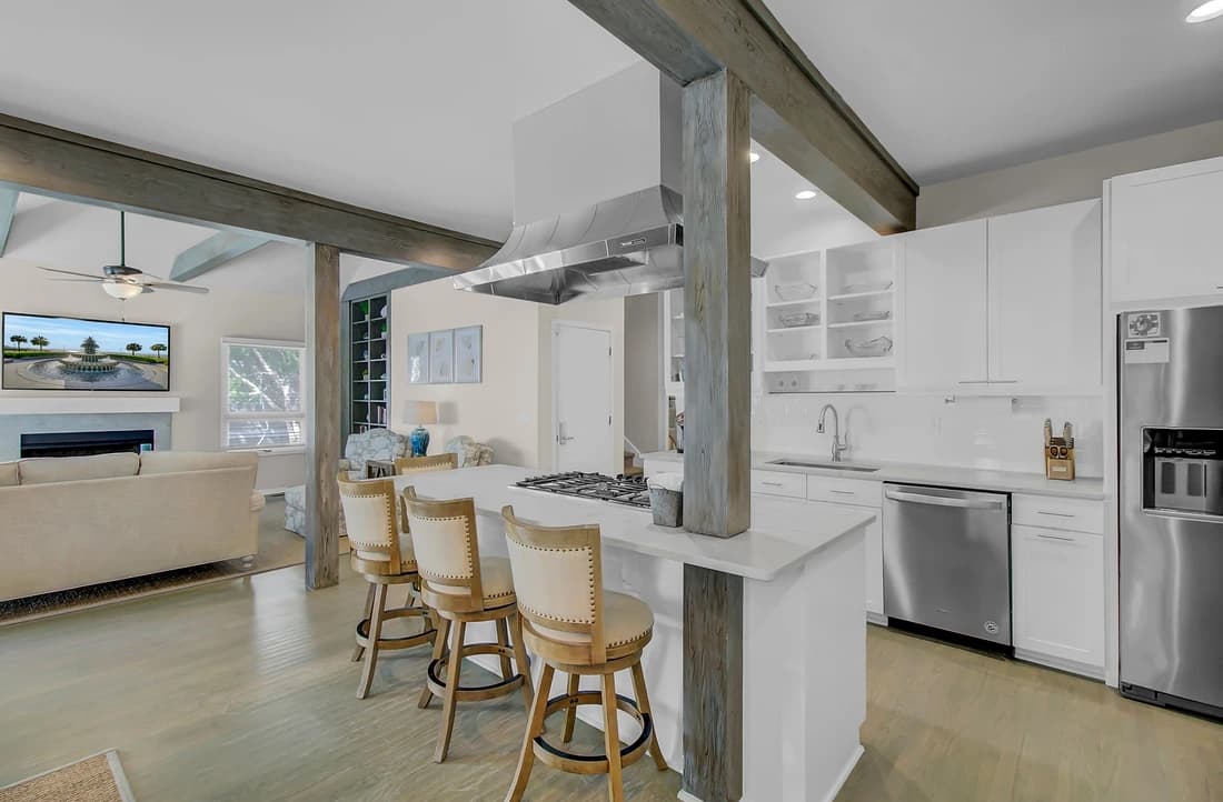 Shoreline Sanctuary - Image 5