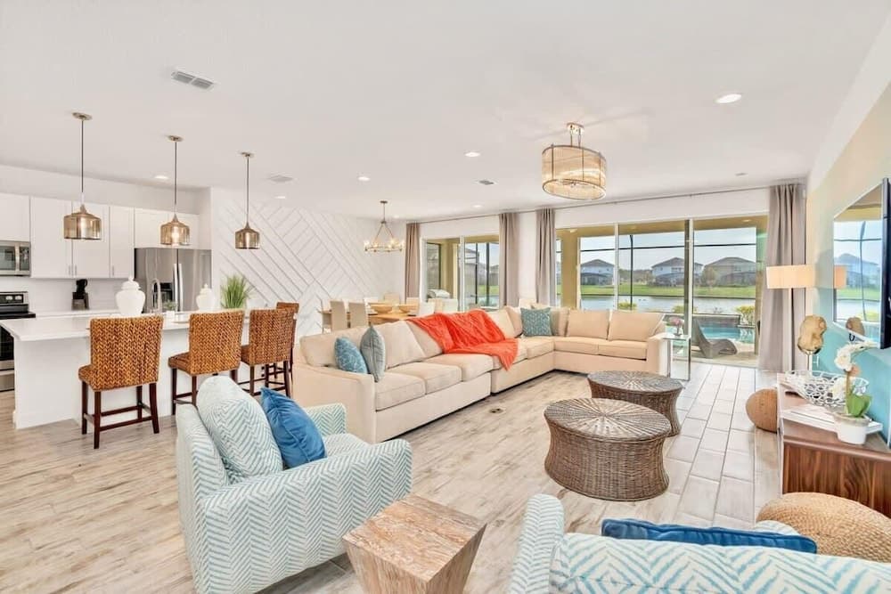 Marcello Guest Home #19 - Image 1