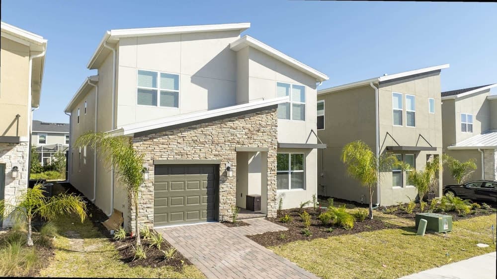 Family Canvas - Image 47