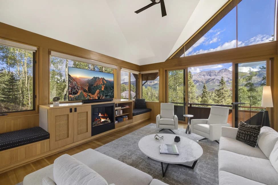 Sundancer Chalet - Image 1