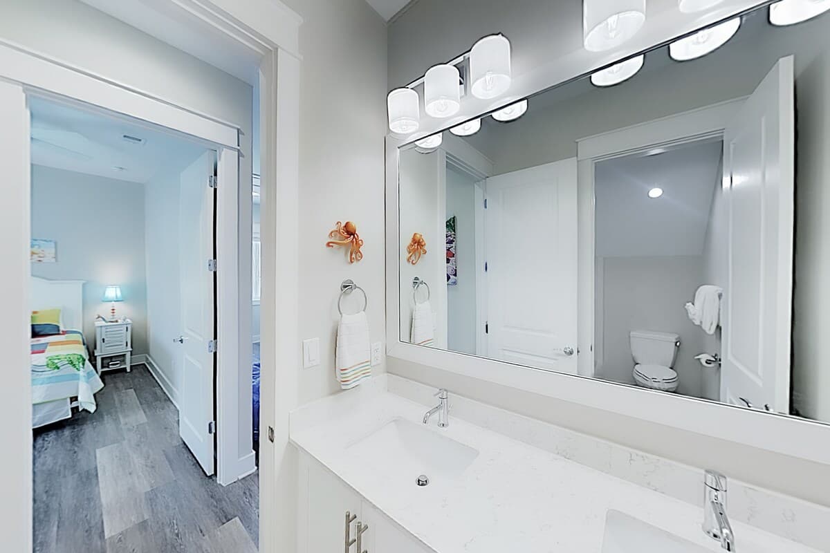 Perfect Pelican House - Image 12