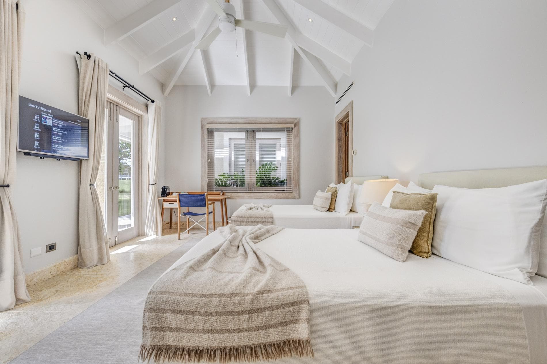 Royale Estate - Image 33