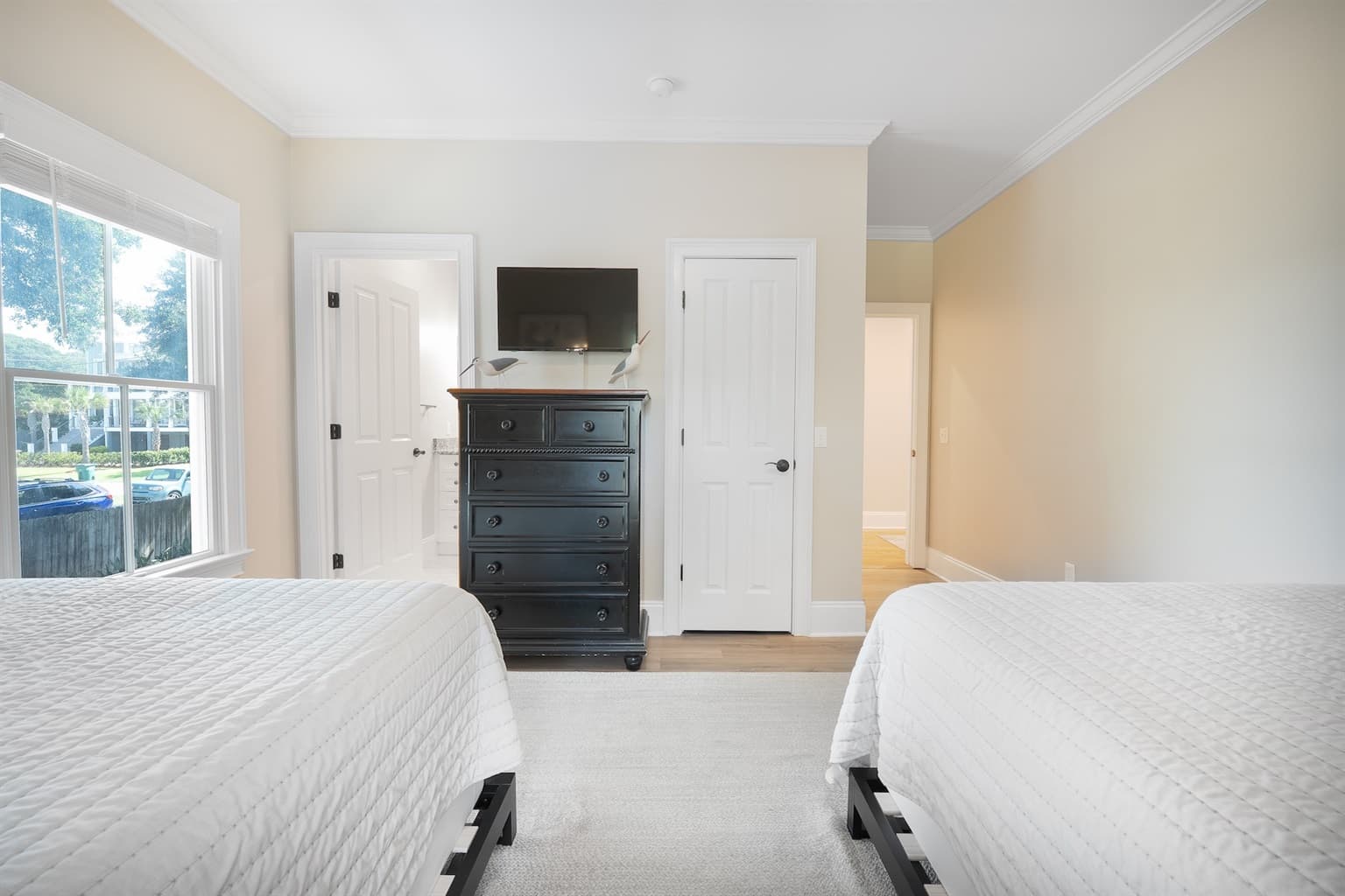 Beach Retreat - Image 23