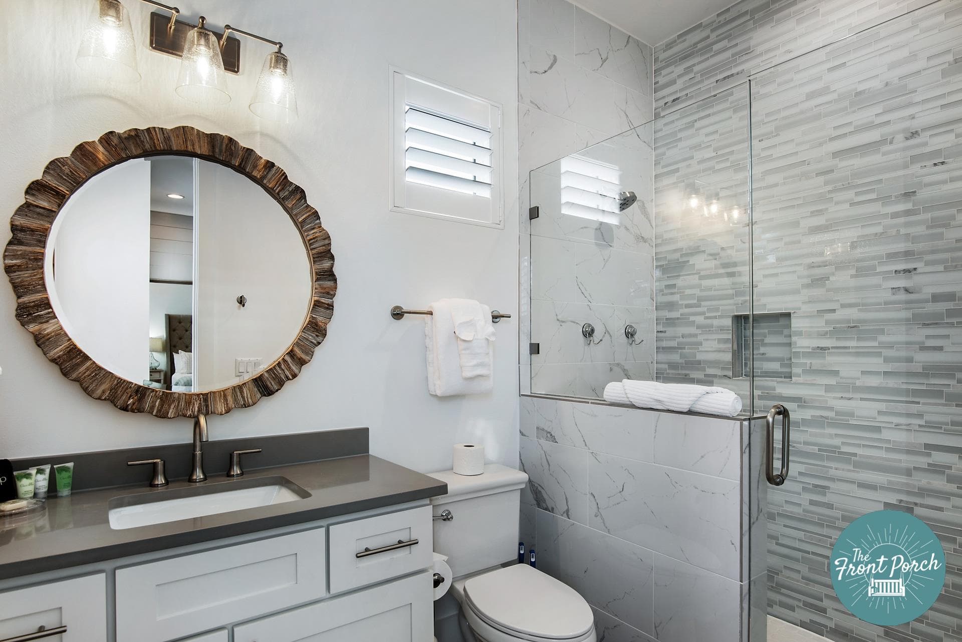 Front Porch Manor - Image 25