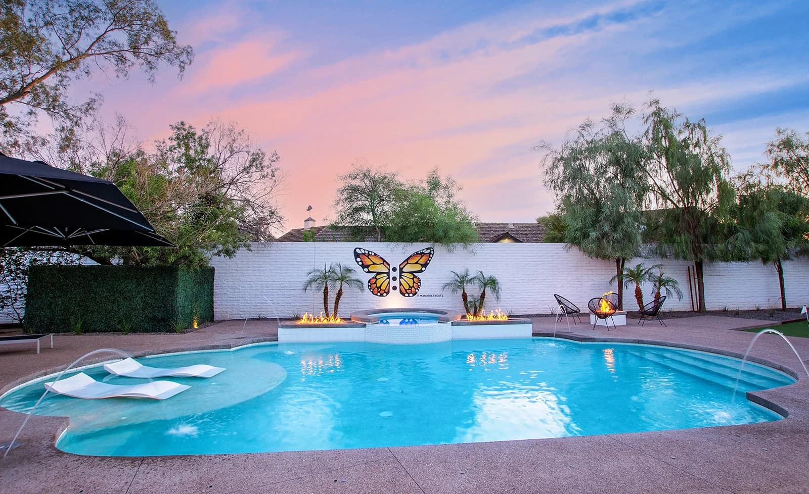 Camelback Manor - Image 35