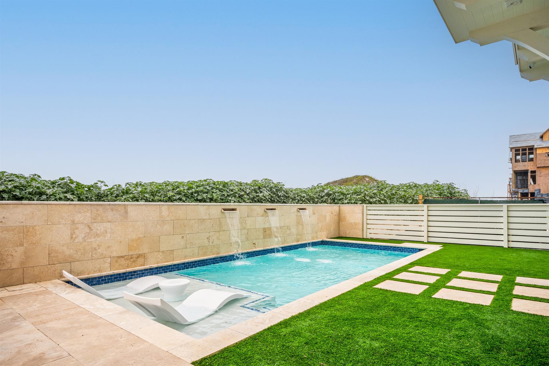 Always Breezy - Image 57