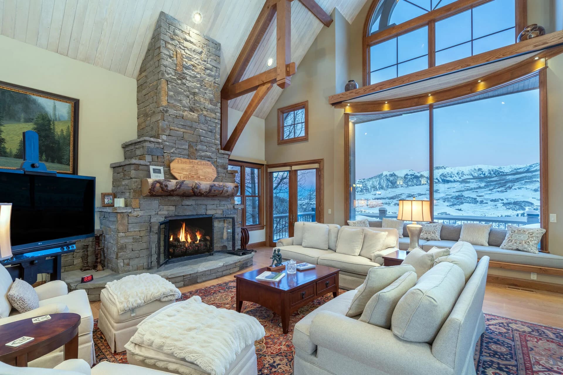 San Sophia Ridge View House - Image 1