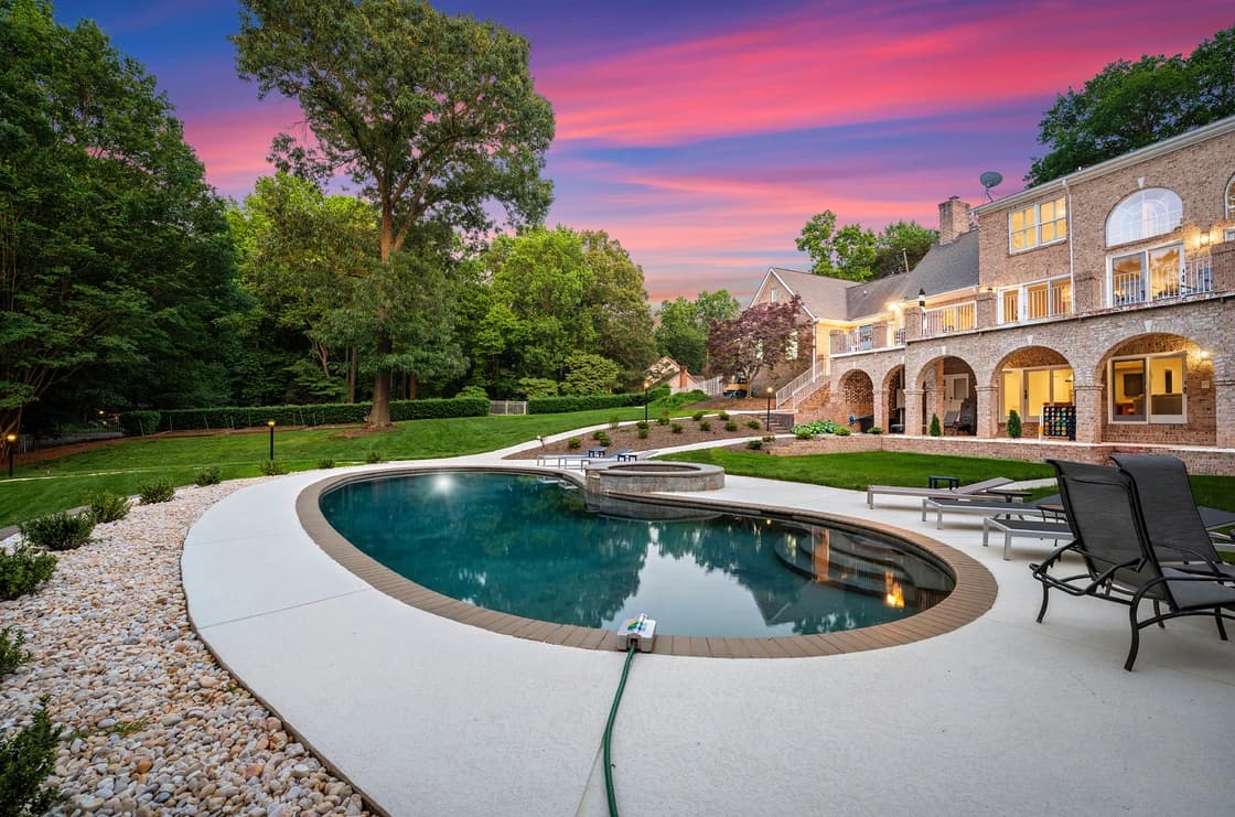 Shoreway Cove - Image 80