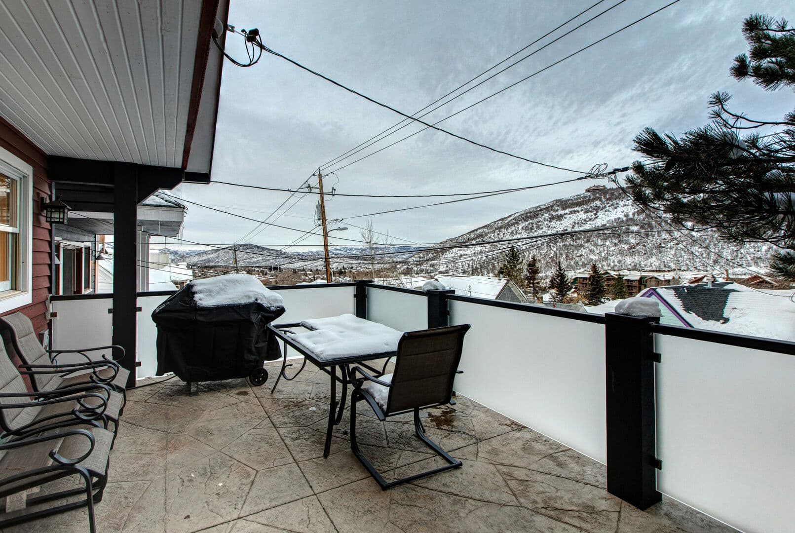 Pick 'N Shovel - Image 30