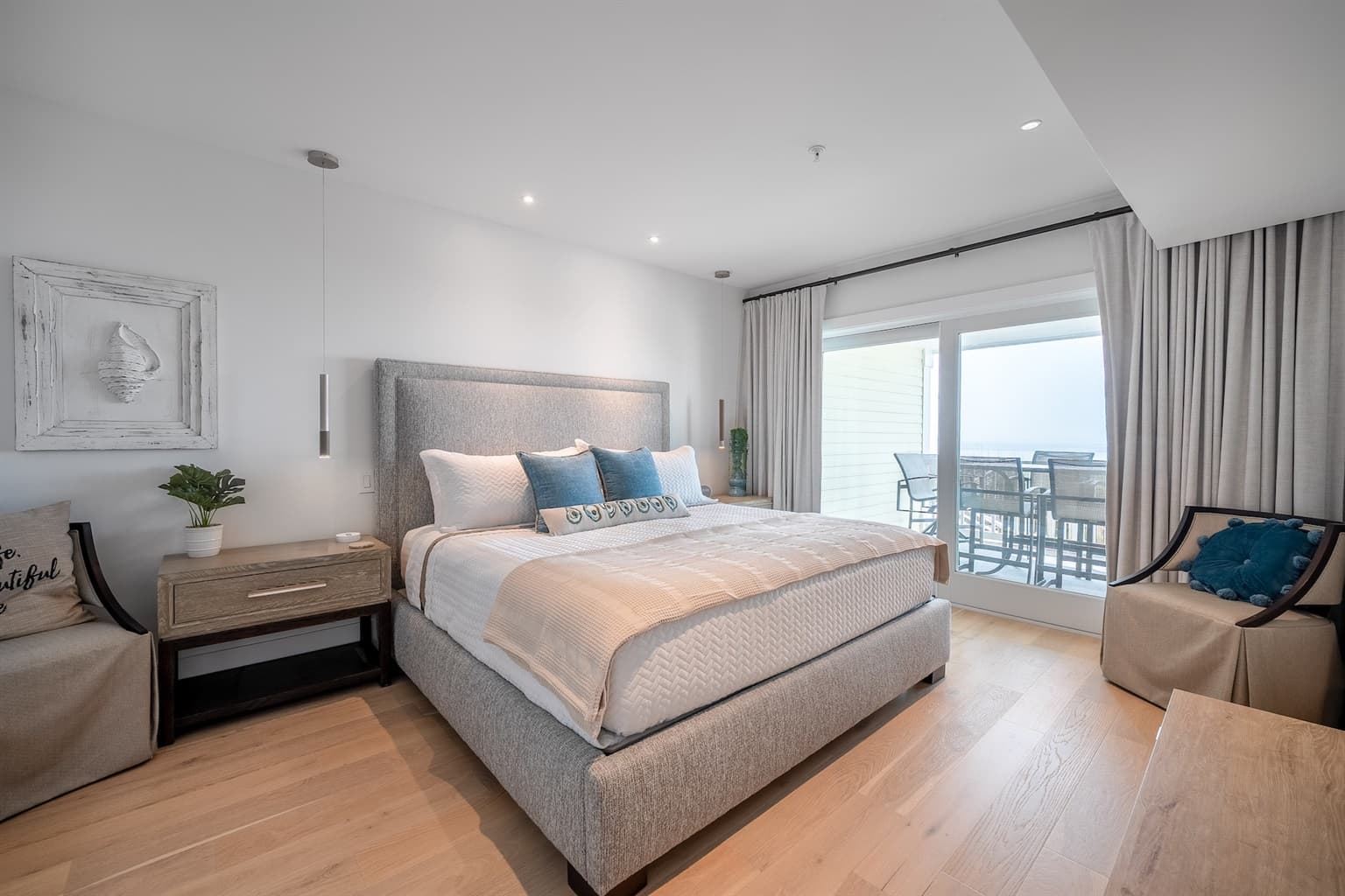 Palms Postcard - Image 13