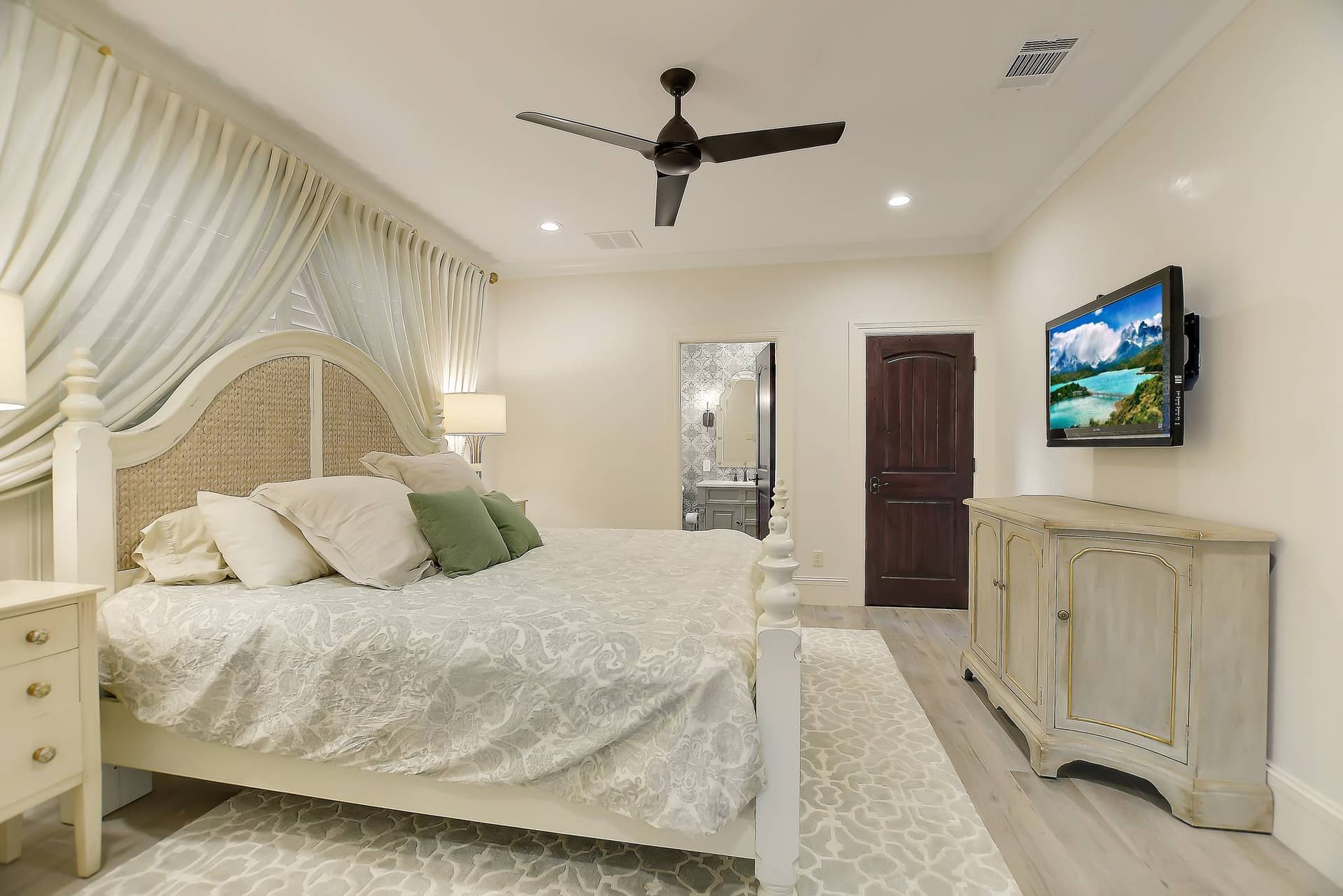 Hacienda on Lake Austin - Image 19