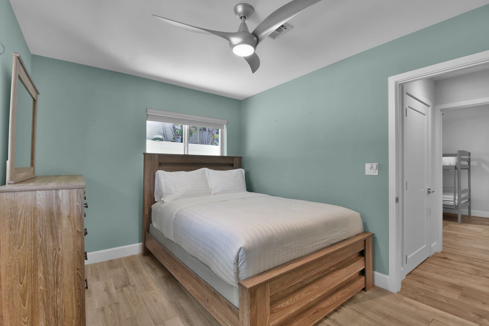 Knoll Ridge House - Image 27