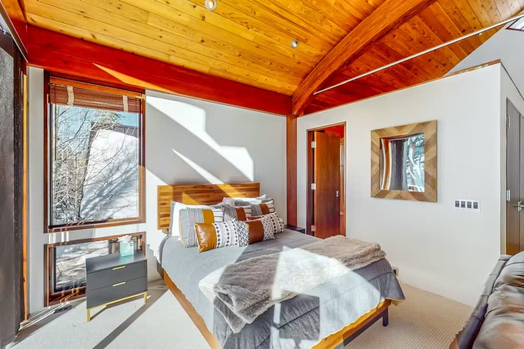 Cabins Lane #108 - Image 12