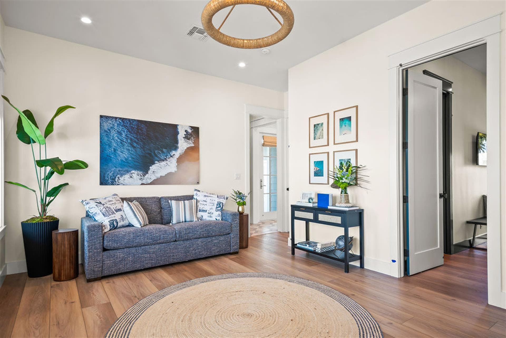 Blue Water Villa - Image 9