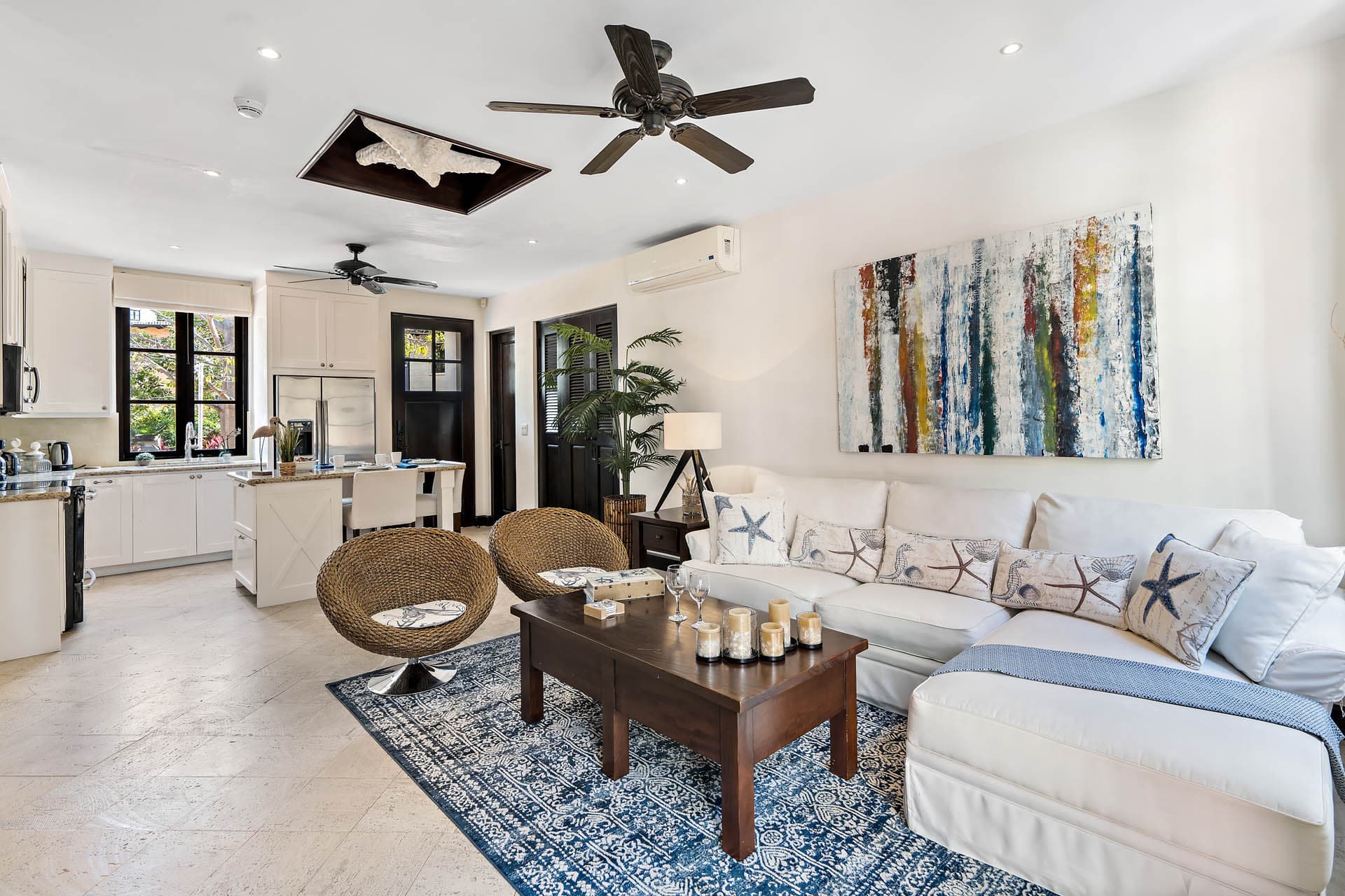 La Antigua 28 - Image 2