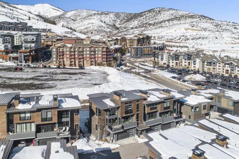 Ridgeline Oasis - Image 2