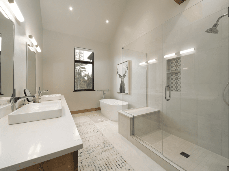 Whale's Tail Watch - Image 15