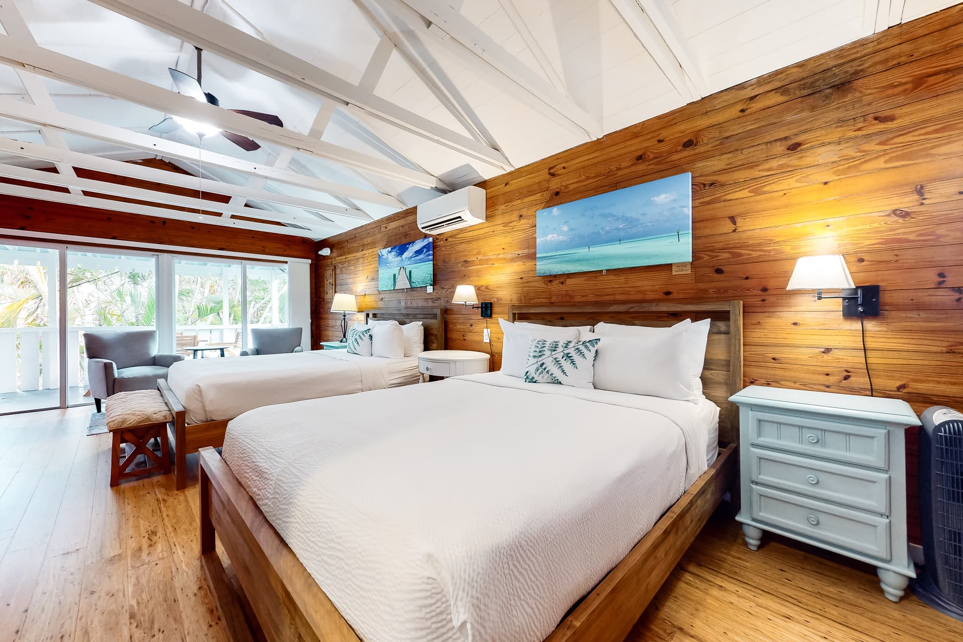 Papa's Hideaway - Image 13