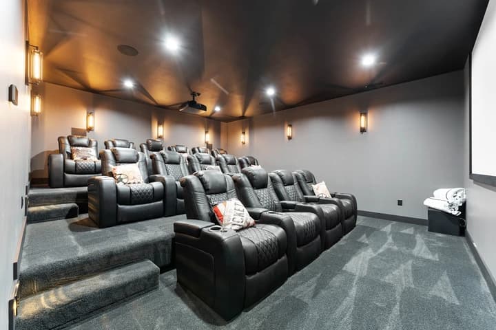 Gray Fox Lodge - Image 6